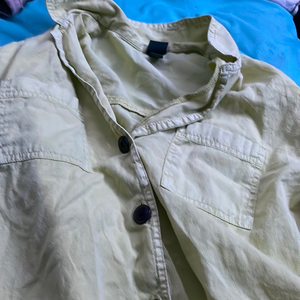 Button up crop top size xs